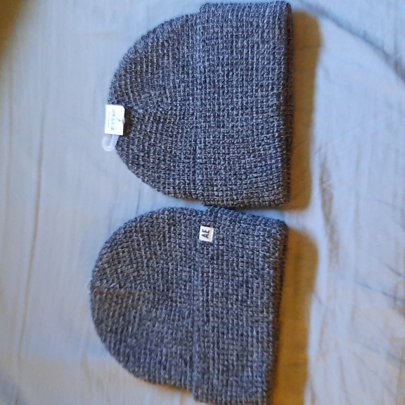 American Eagle Outfitters NWT Black White Heathered Knit Cuffed Beanie  One Size - Picture 2 of 10